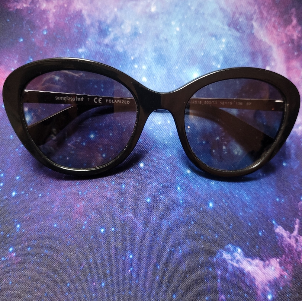 Sunglasses Hut Sunglasses 🕶️
